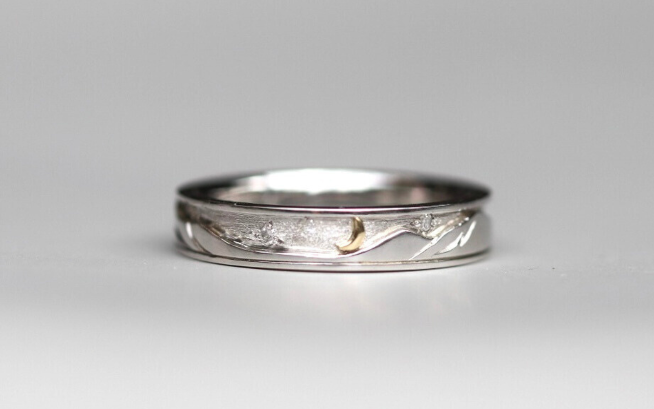 月モチーフ シルバーリング｜三日月と星のデザイン